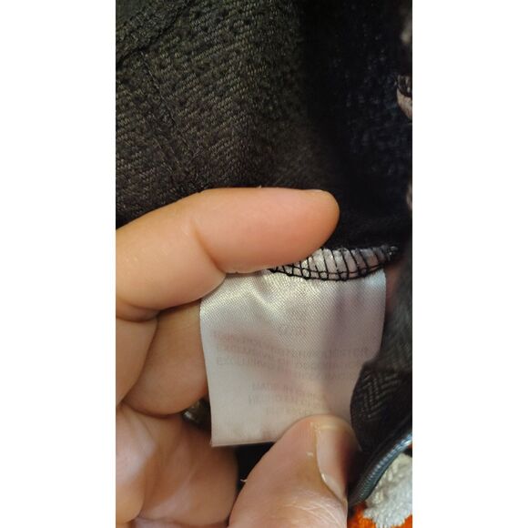 Dr. Suess Cat In The Hat Childs M 7/9 One-Piece Pajama Set - Picture 3 of 5